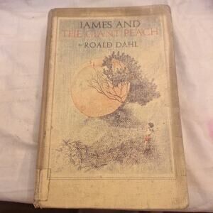 Roald Dahl, Nancy Ekholm Burkert / JAMES AND THE GIANT PEACH 1st Edition 1961